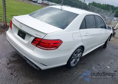 2016 Mercedes-Benz E 350 4Matic z USA, uszkodzony, nr VIN WDDHF8JB6GB254090